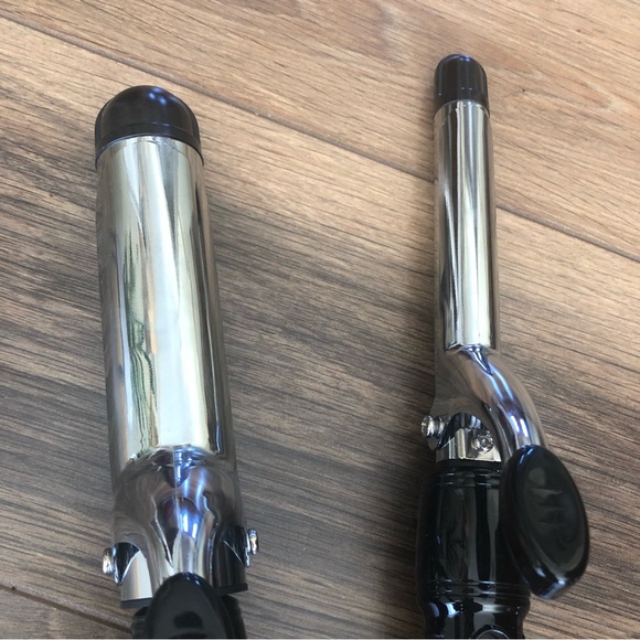 NEW-Revlon, curling irons, never used, set of 2 - Picture 2 of 4